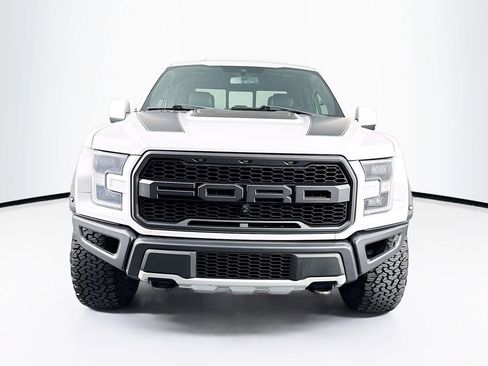 Used 2019 Ford F150 Raptor w/ Equipment Group 802A Luxury image 2