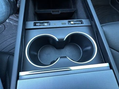Used 2026 Tesla Model Y Long Range image 20