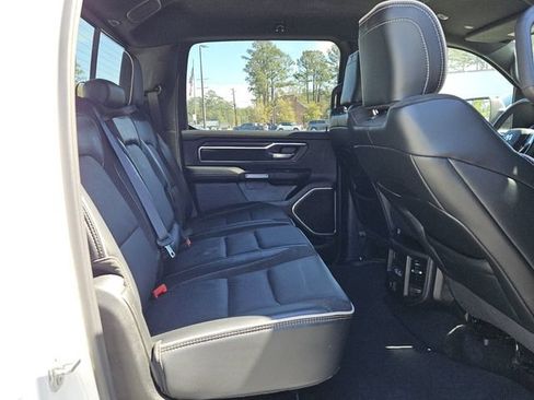 Used 2025 RAM 1500 Laramie AWD/4WD image 14