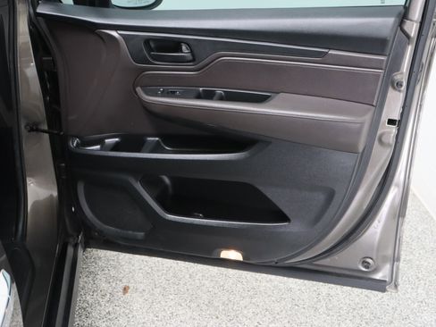 Used 2022 Honda Odyssey EX-L image 38
