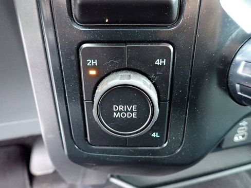Used 2025 Ford F150 XLT w/ Equipment Group 301A Standard AWD/4WD image 27