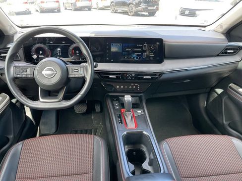Certified 2025 Nissan Kicks SR AWD/4WD image 13