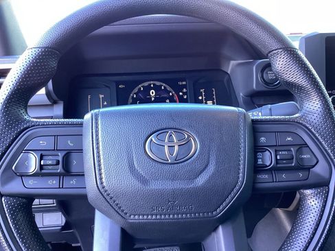 Used 2025 Toyota Tacoma SR5 image 11