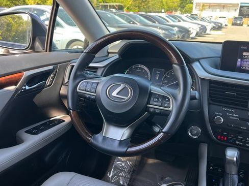 Used 2017 Lexus RX 350 FWD w/ Premium Package image 18