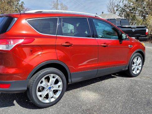 Used 2015 Ford Escape Titanium AWD/4WD image 5
