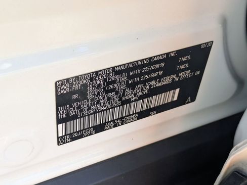Used 2021 Toyota RAV4 XSE AWD/4WD image 22