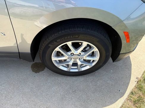 Used 2024 Chevrolet Equinox LS w/ LS Convenience Package FWD image 46