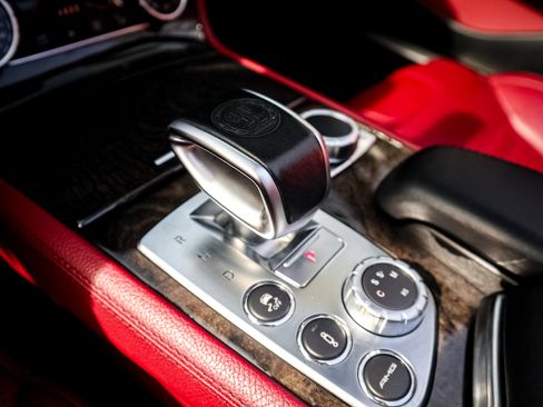 Used 2013 Mercedes-Benz SL 63 AMG image 26