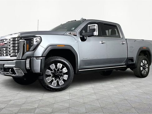 Used 2024 GMC Sierra 2500 Denali w/ Denali Reserve Package image 1
