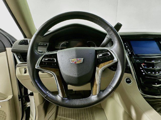 Used 2019 Cadillac Escalade Premium Luxury AWD/4WD image 15