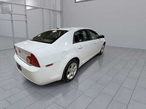 Used 2010 Chevrolet Malibu LS image 8