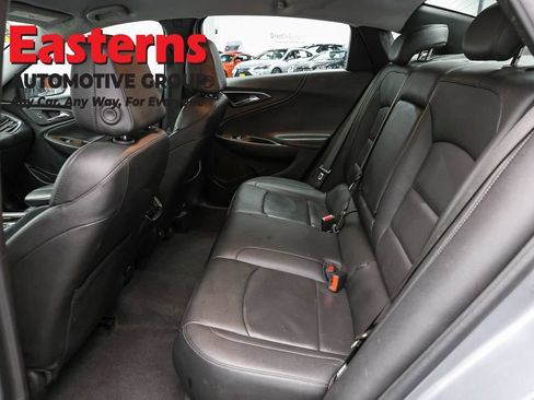 Used 2024 Chevrolet Malibu LT FWD image 23
