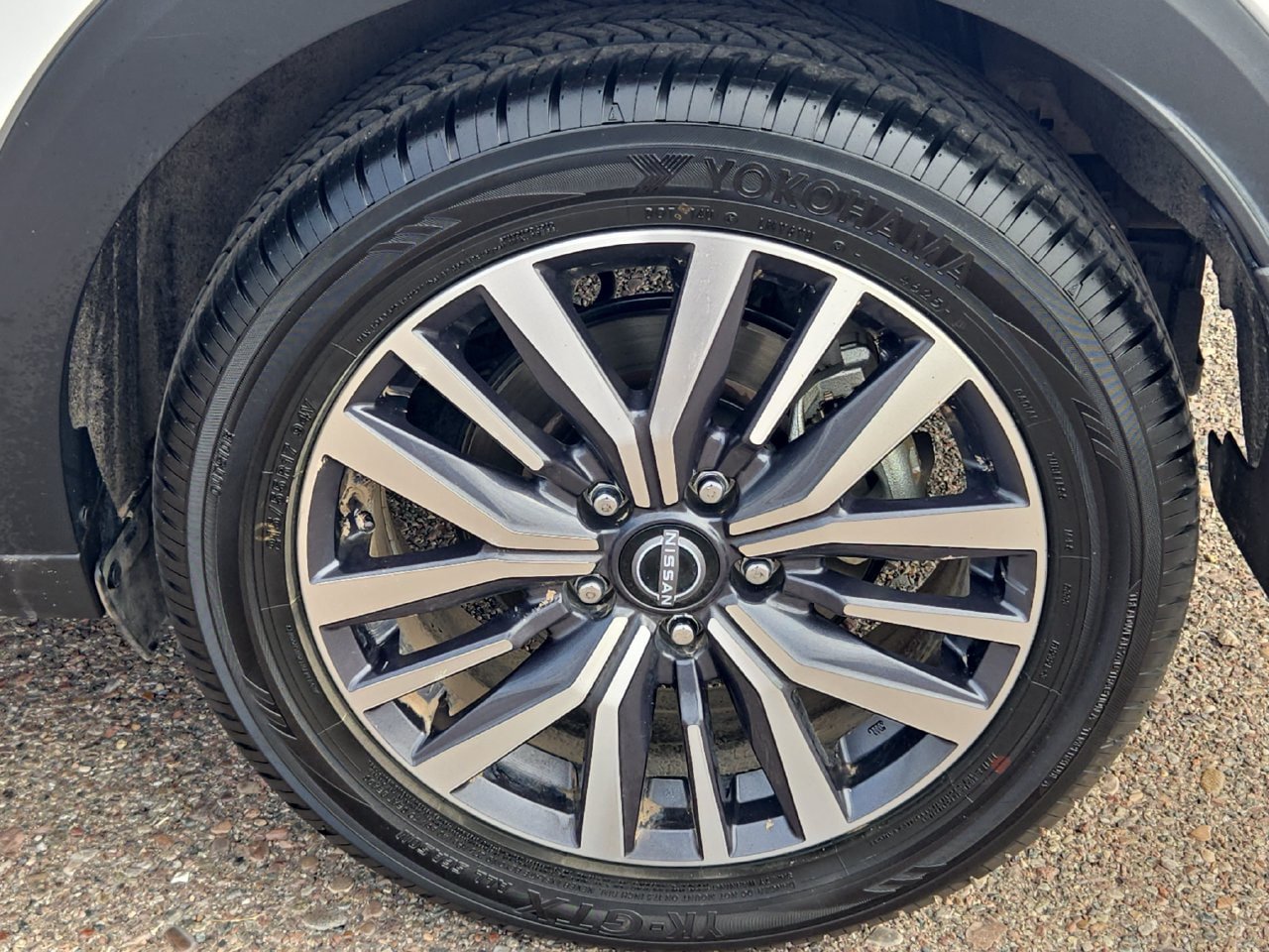 Certified 2024 Nissan Kicks SV FWD image 31