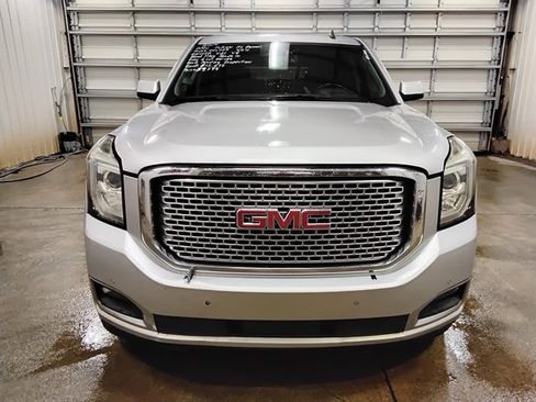 Used 2015 GMC Yukon XL Denali w/ Touring Package image 7