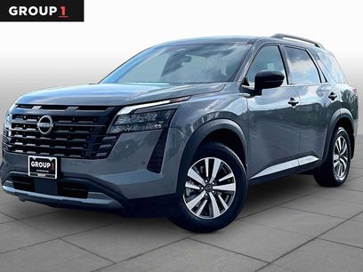 New 2026 Nissan Pathfinder SL