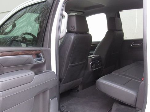 Used 2025 GMC Sierra 2500 SLT w/ SLT Premium Package AWD/4WD image 20