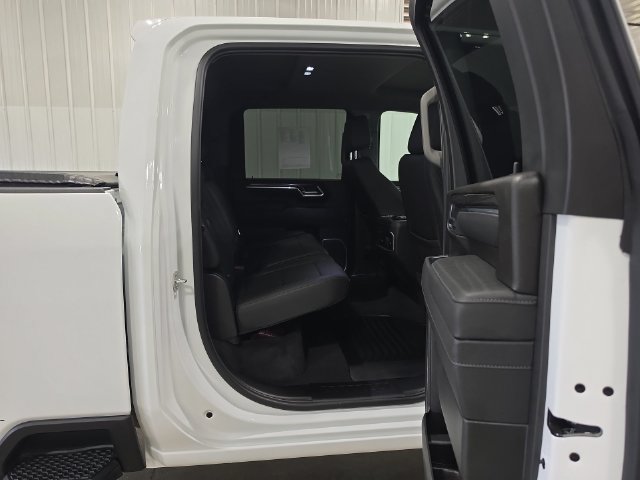 Used 2026 Chevrolet Silverado 3500 LTZ w/ LTZ Plus Package AWD/4WD image 27