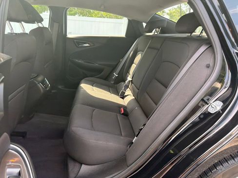 Used 2021 Chevrolet Malibu LT FWD image 25