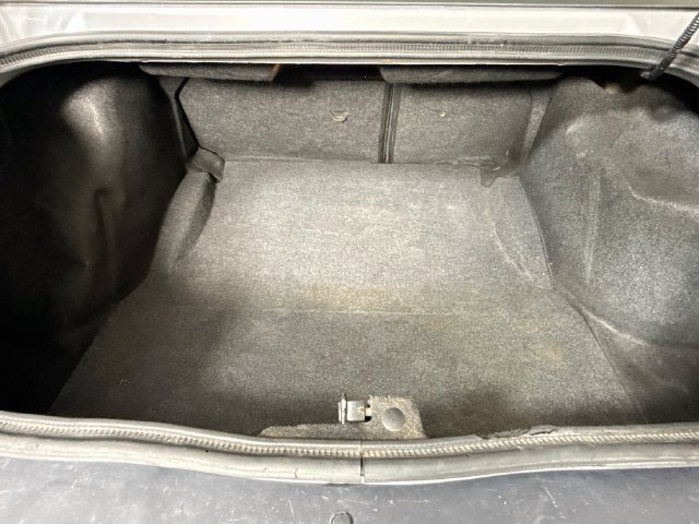 Used 2016 Dodge Challenger R/T Scat Pack w/ Leather Interior Group RWD image 32