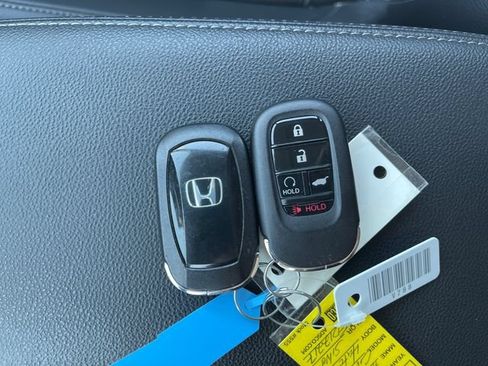 Used 2024 Honda Civic EX-L image 24