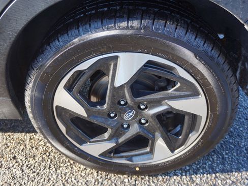 Used 2024 Subaru Crosstrek 2.5i Limited image 9