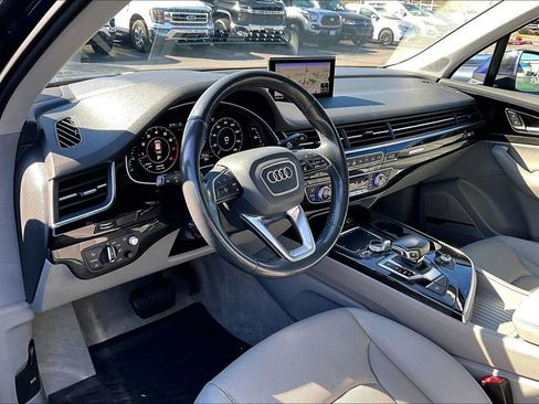 Used 2019 Audi Q7 3.0T Prestige AWD/4WD image 18