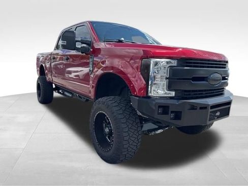 Used 2017 Ford F350 Lariat w/ Lariat Ultimate Package AWD/4WD image 29