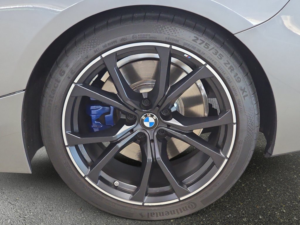 Used 2025 BMW Z4 M40i w/ Premium Package RWD image 31