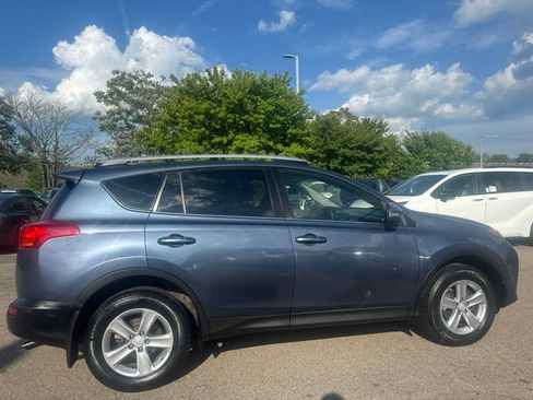 Used 2013 Toyota RAV4 XLE AWD/4WD image 8