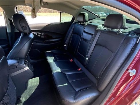 Used 2011 Buick LaCrosse CXL w/ Entertainment Package image 21