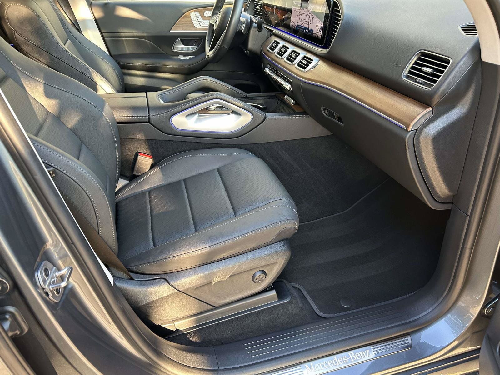 Certified 2025 Mercedes-Benz GLE 350 4MATIC image 48