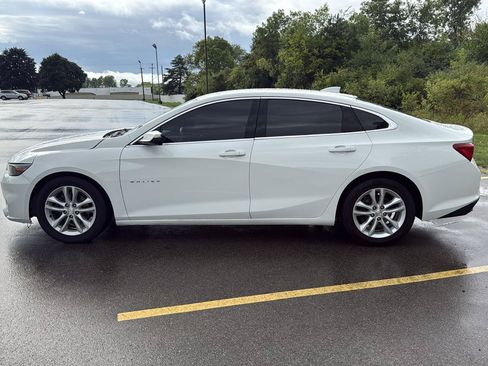 Used 2016 Chevrolet Malibu LT FWD image 8