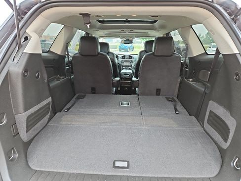 Used 2017 Buick Enclave Premium w/ Experience Buick Package AWD/4WD image 19