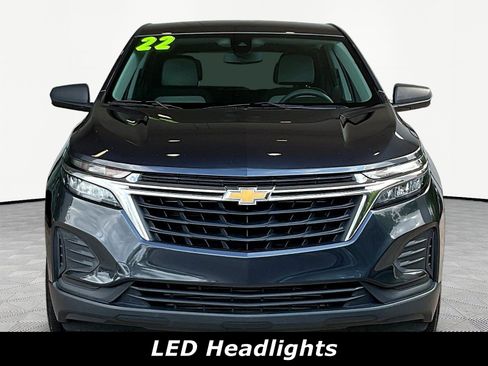 Used 2022 Chevrolet Equinox LS FWD image 2