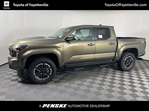 New 2026 Toyota Tacoma TRD Sport AWD/4WD image 2
