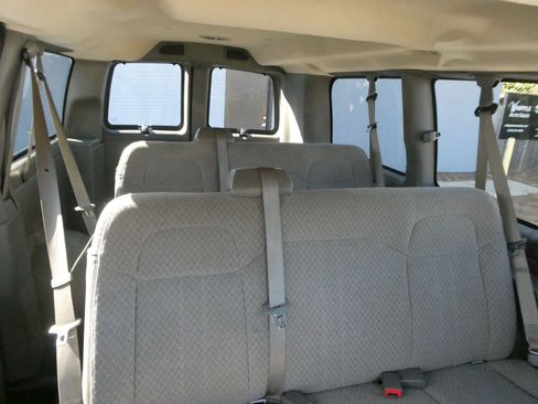 Used 2014 Chevrolet Express 1500 LS image 27