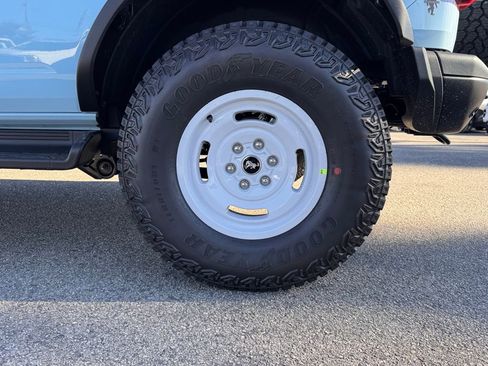 New 2025 Ford Bronco Heritage Edition image 14