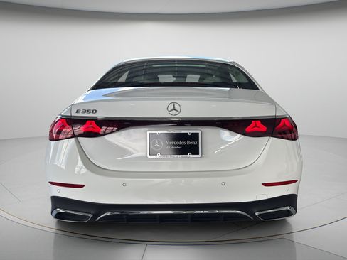 Used 2025 Mercedes-Benz E 350 Sedan w/ Winter Package image 4
