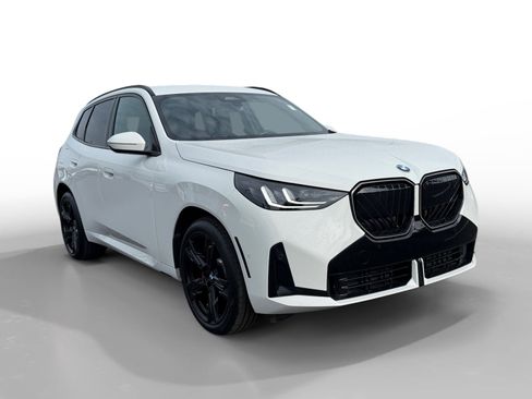 Used 2025 BMW X3 xDrive30i w/ M Sport Package image 7