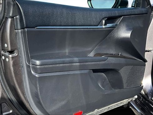 Used 2024 Toyota Camry SE FWD image 28