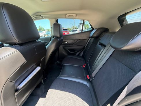 Used 2022 Buick Encore Preferred w/ Safety Package FWD image 5