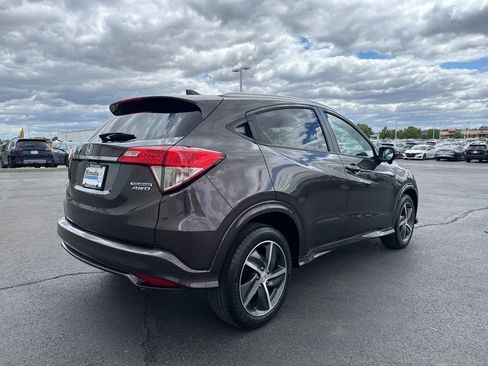 Certified 2020 Honda HR-V Touring image 4