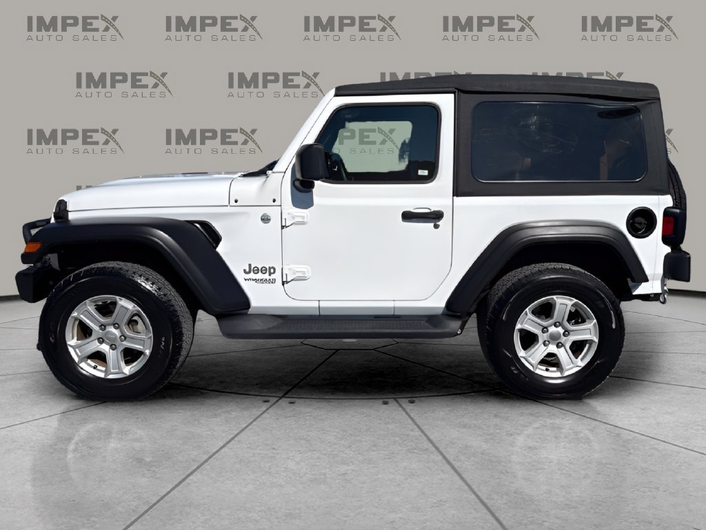 Used 2018 Jeep Wrangler Sport AWD/4WD image 2