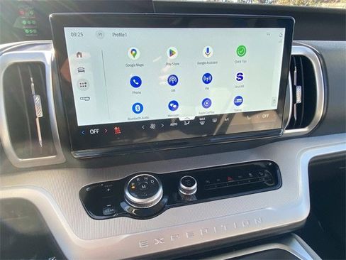 Used 2025 Ford Expedition Max Active image 61