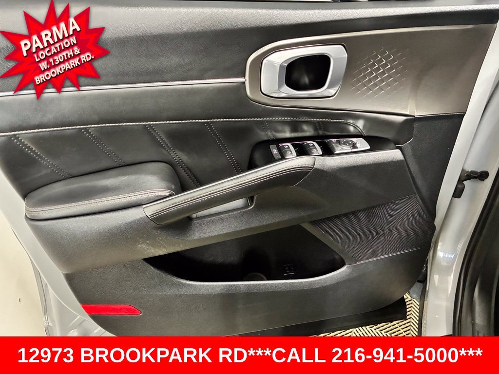 Used 2022 Kia Sorento SX AWD/4WD image 7