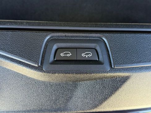 Used 2021 BMW X7 xDrive40i w/ Premium Package image 43