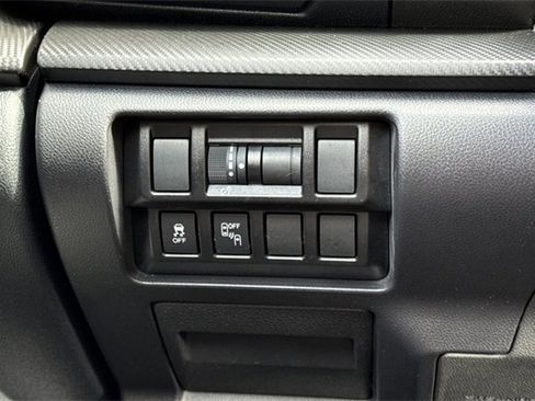 Used 2023 Subaru Impreza Premium image 31