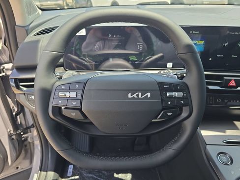 New 2026 Kia Sportage EX AWD/4WD image 29