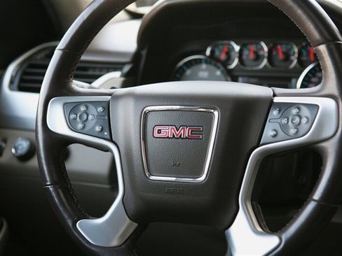 Used 2019 GMC Yukon XL SLT w/ Open Road Package image 28