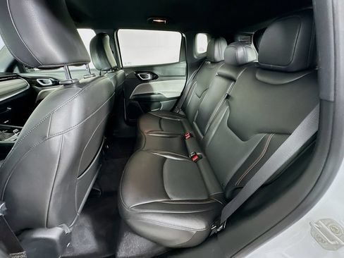 Certified 2023 Jeep Compass Limited AWD/4WD image 34